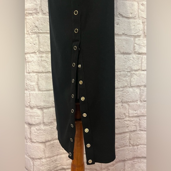 Sundry Ribbed Snap Dress - Picture 4 of 6